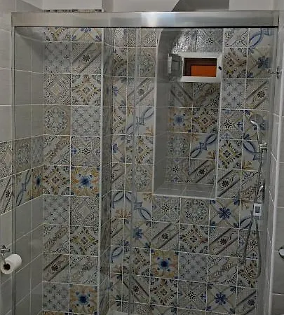 La Vela * ג'ובינאצו